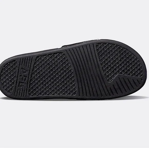 APL Big Logo Techloom Slide Sandles - Picture 10 of 12